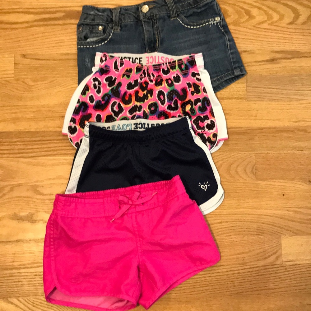 Shorts - Picture 2 of 5